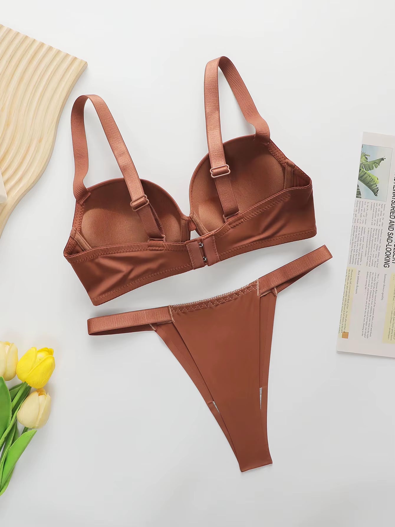 The Best-Selling Sexy Gathering Promotion Style Glossy Letter Shoulder Strap Two-Piece Women'S Underwear Set B2050