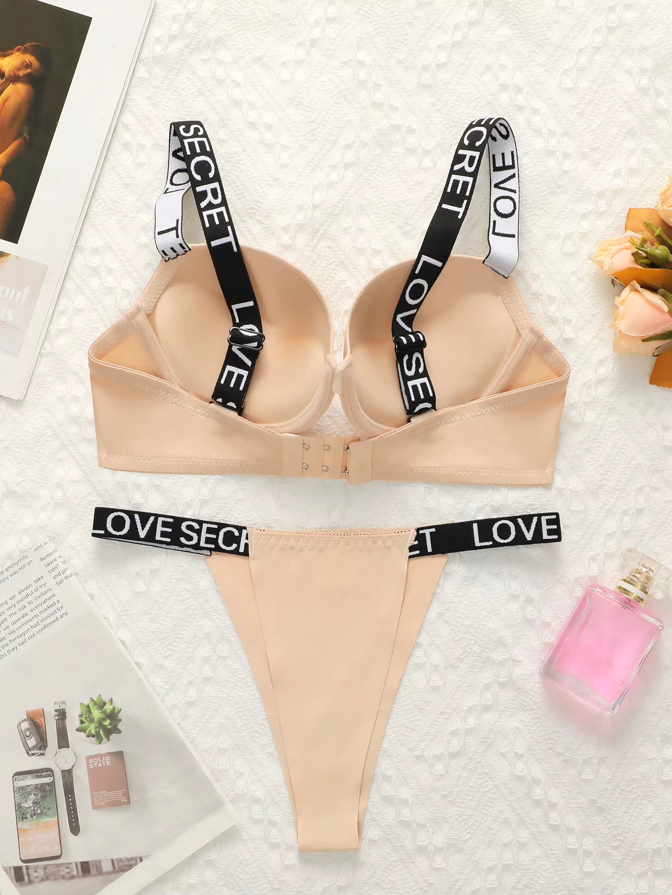 The Best-Selling Sexy Gathering Promotion Style Glossy Letter Shoulder Strap Two-Piece Women'S Underwear Set B2050