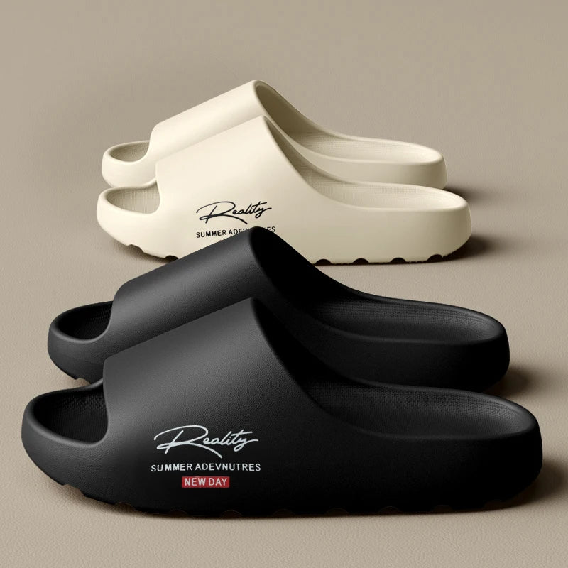 New Outdoor Trendy Slippers with Thick Soles and anti Slip Properties for Men and Women at Home in Summer Beach Slippers
